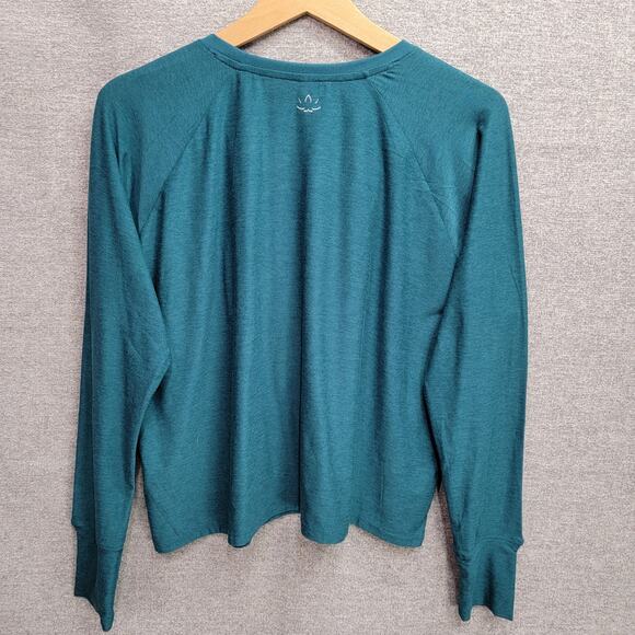 BEYOND YOGA DAYDREAMER CROPPED LONG SLEEVE TOP, SIZE M - Picture 2 of 7